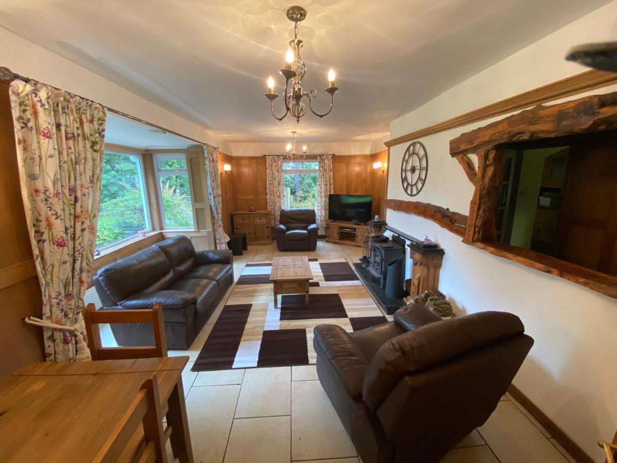 Tranquil Thornhill Cottage Retreat With Hot Tub Moniaive エクステリア 写真