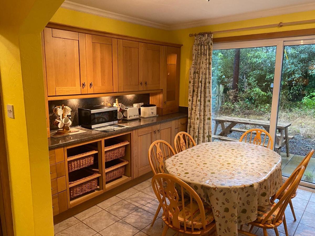 Tranquil Thornhill Cottage Retreat With Hot Tub Moniaive エクステリア 写真